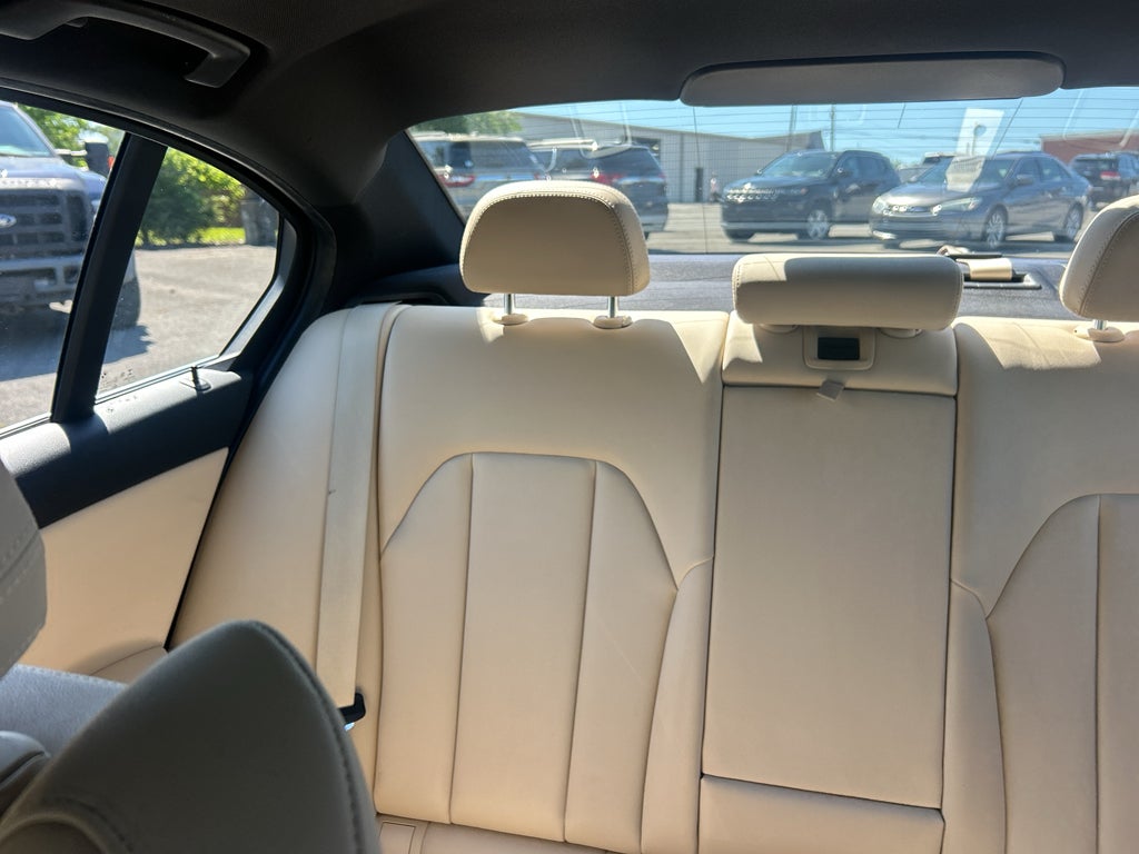 2020 BMW 330i 330i