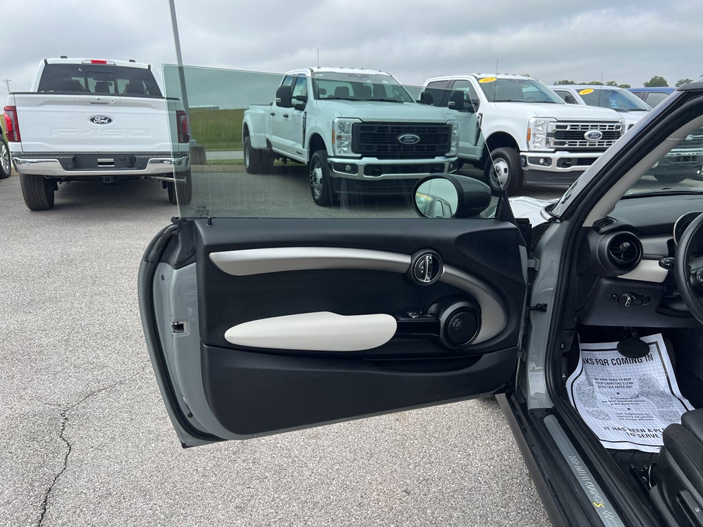 2021 MINI SE Hardtop Cooper SE