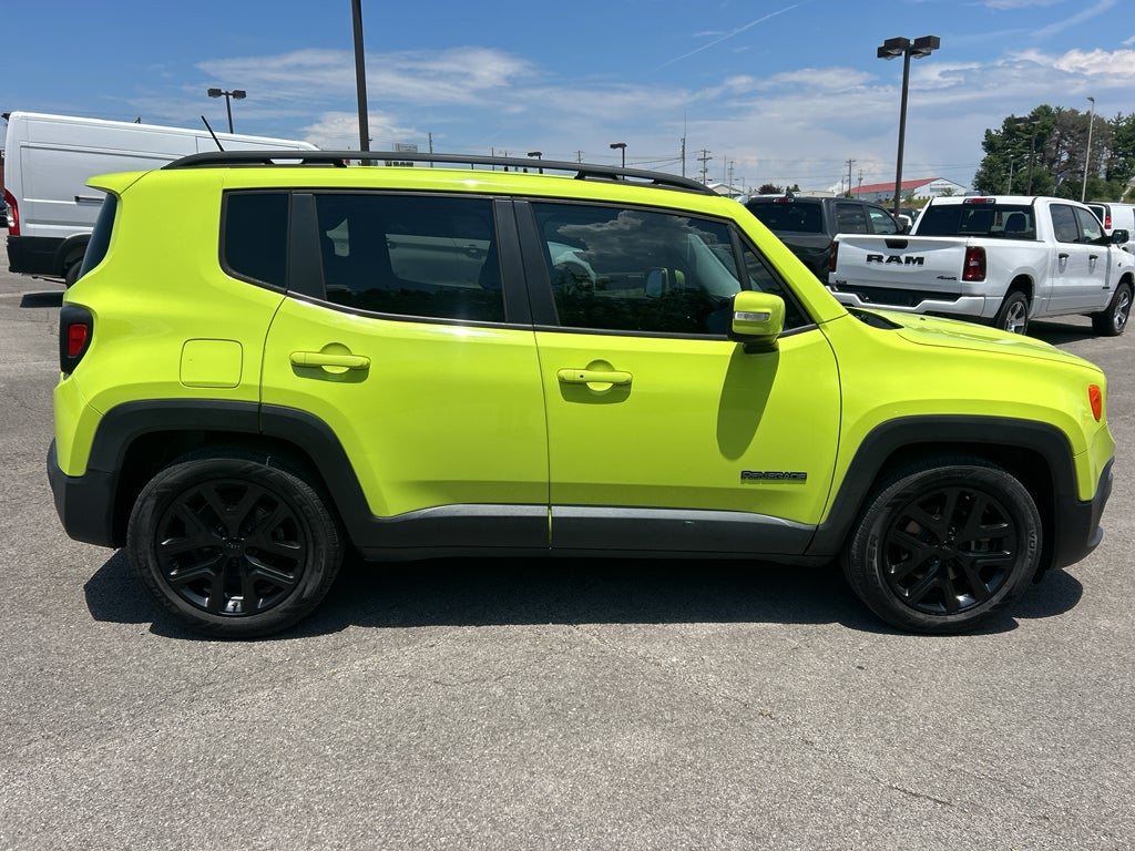 2017 Jeep Renegade Altitude FWD
