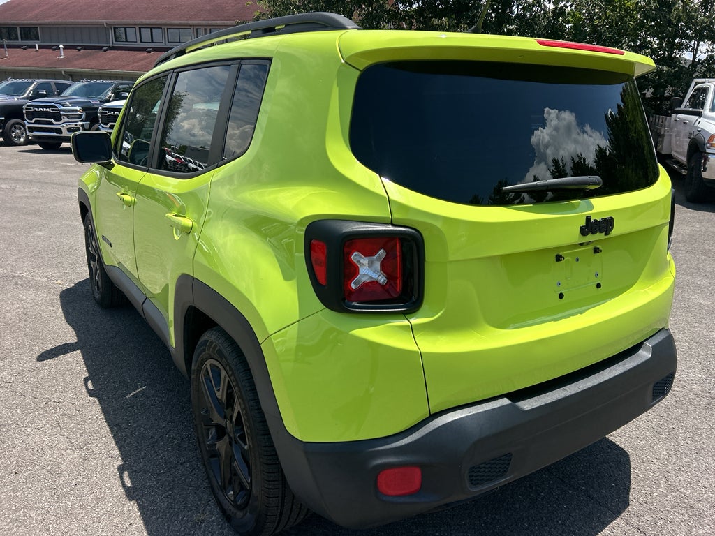 2017 Jeep Renegade Altitude FWD